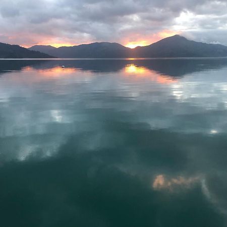 Raetihi Lodge Kenepuru Sounds 外观 照片